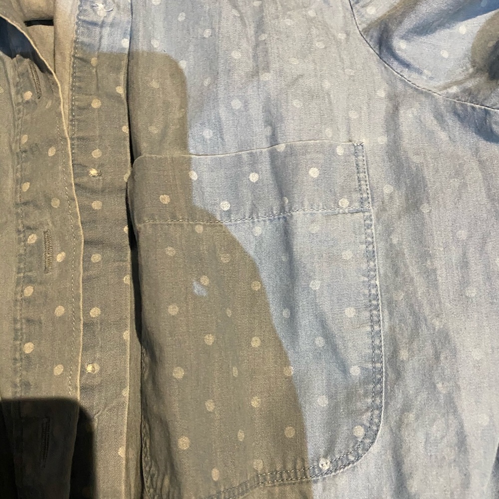 Loft chambray button down - Picture 2 of 3